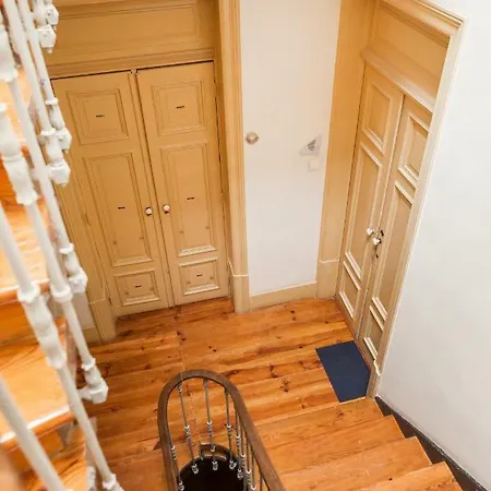 דירה Alfama Castle District Best Views Panoramic Balcony 3 Bedrooms 2 Bathrooms 1st Floor Ac