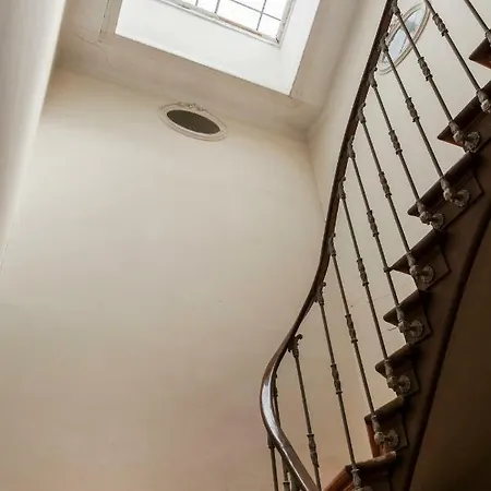 דירה Alfama Castle District Best Views Panoramic Balcony 3 Bedrooms 2 Bathrooms 1st Floor Ac ליסבון