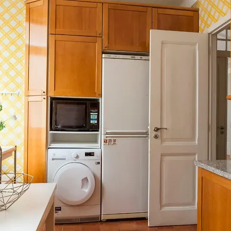 Alfama Castle District Best Views Panoramic Balcony 3 Bedrooms 2 Bathrooms 1st Floor Ac