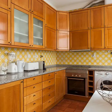 דירה Alfama Castle District Best Views Panoramic Balcony 3 Bedrooms 2 Bathrooms 1st Floor Ac *