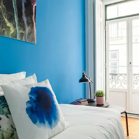 Alfama Castle District Best Views Panoramic Balcony 3 Bedrooms 2 Bathrooms 1st Floor Ac * ליסבון